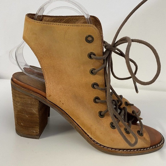Jeffrey Campbell Free People Minimal Lace Up Bootie Sandal Cognac Leathe… - Picture 3 of 10